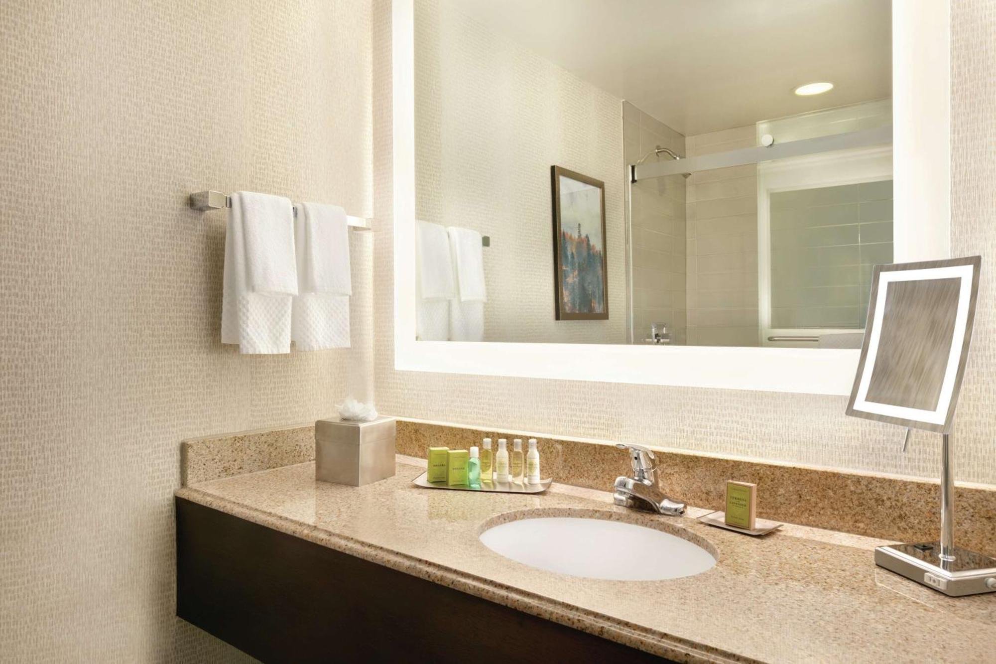 Doubletree By Hilton Atlanta Northeast/Northlake Tucker Dış mekan fotoğraf